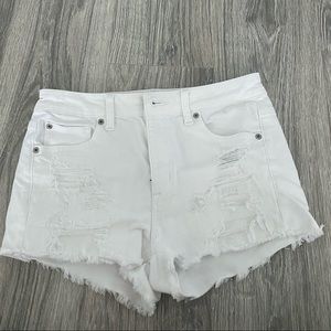 NEVER WORN white american eagle jean shorts